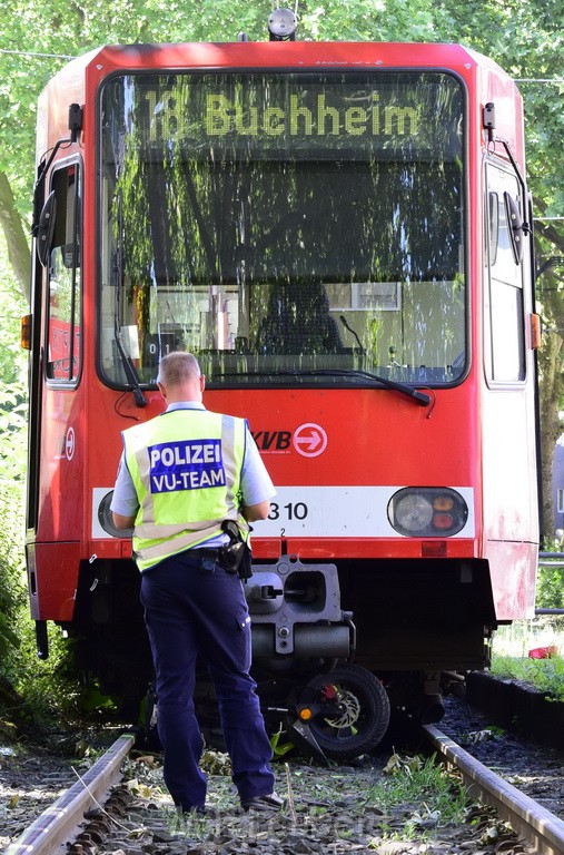 VU Roller KVB Bahn Koeln Luxemburgerstr Neuenhoefer Allee P057.JPG - Miklos Laubert